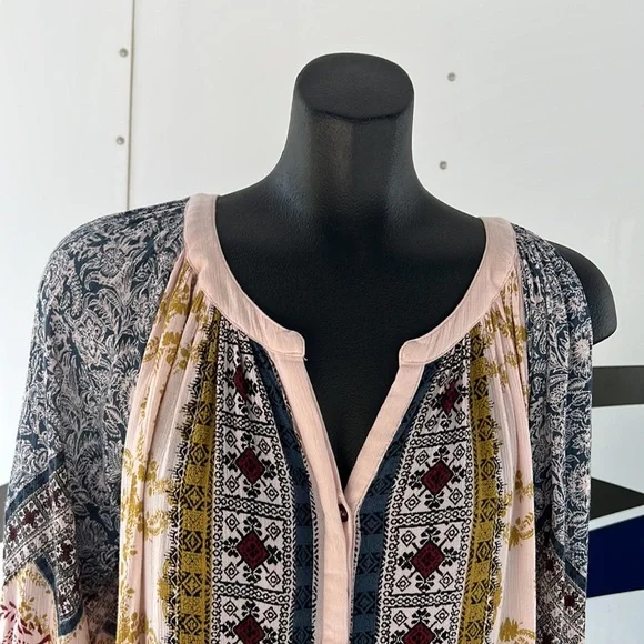 Free People baby doll dress Light and flowy Rayon cold shoulder Boho Oversize XS - Picture 3 of 8